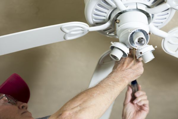 Handyman Ceiling Repair in Willoughby