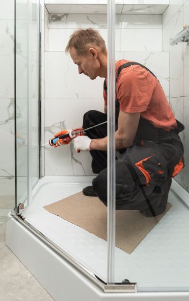 Cost of Shower Caulking Replacement in Willoughby